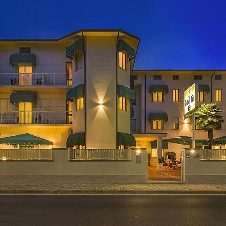 Hotel Liu Lido di Camaiore Buitenkant foto