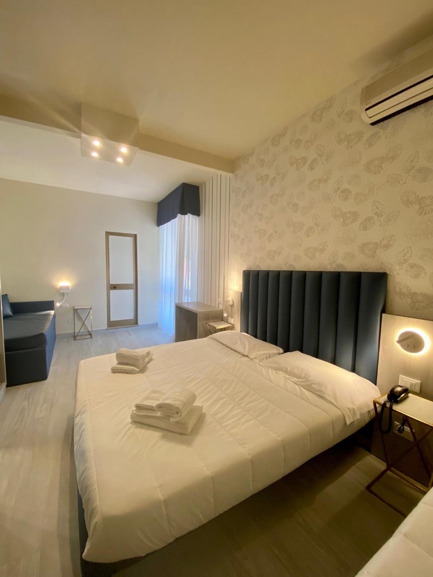 Hotel Liu Lido di Camaiore Buitenkant foto