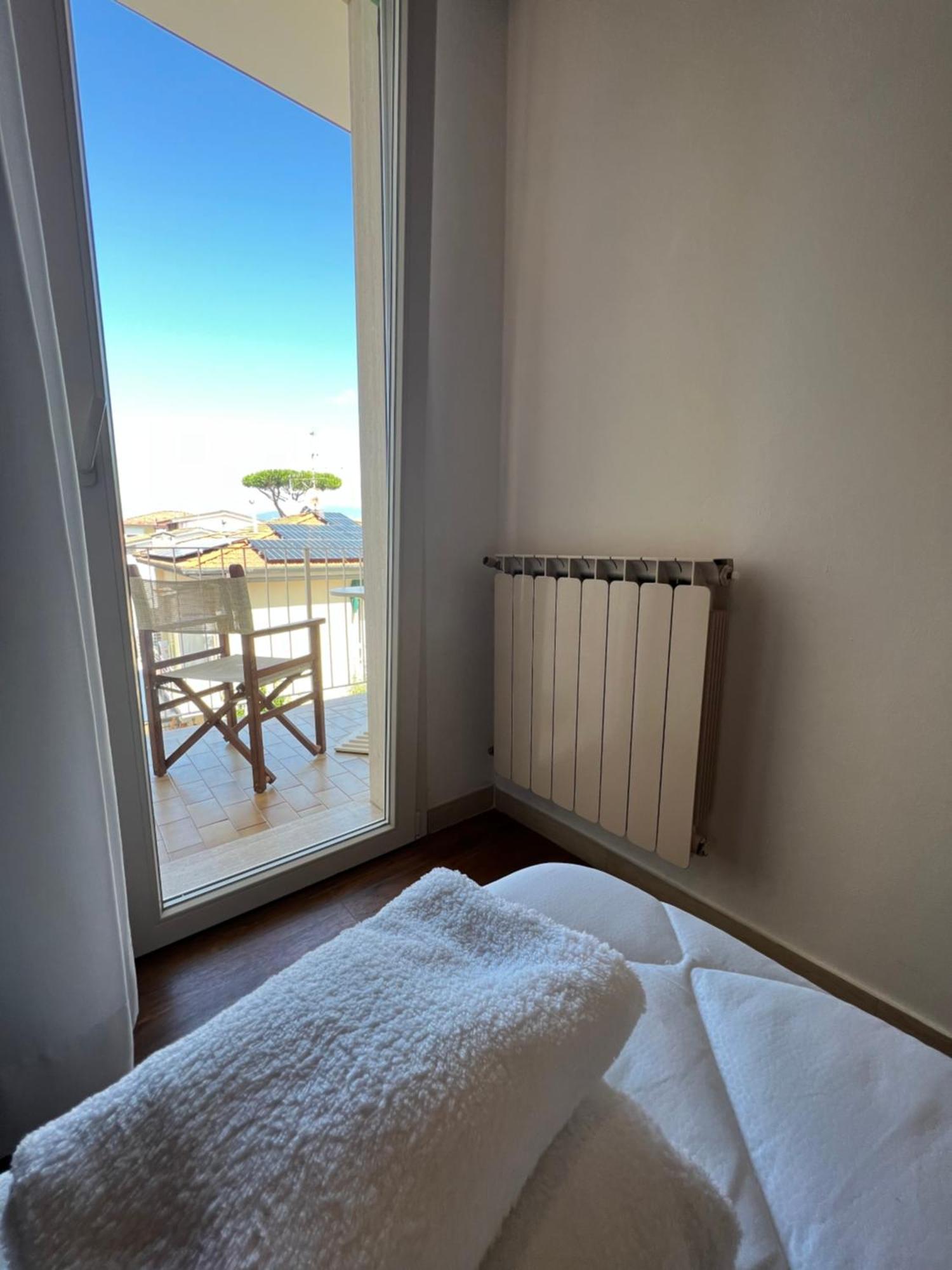 Hotel Liu Lido di Camaiore Buitenkant foto