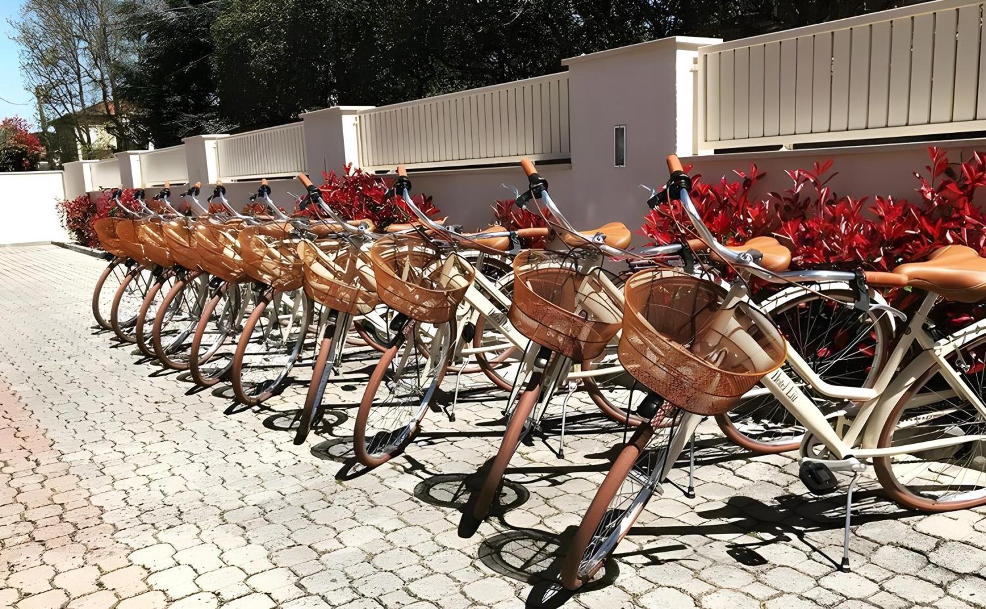 Hotel Liu Lido di Camaiore Buitenkant foto